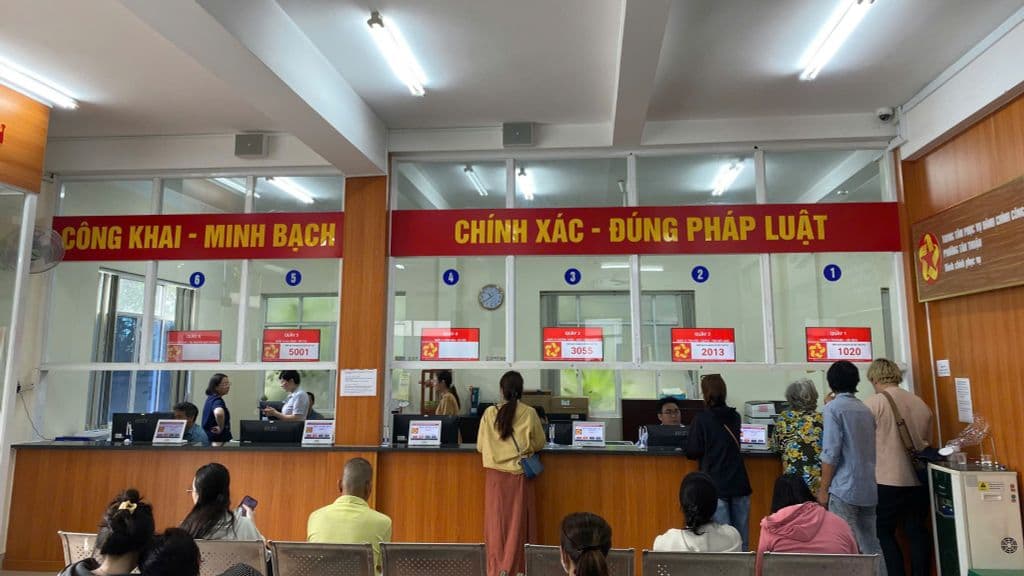 Hành Chính Công Phường Tân Thuận hiện đại hoá cùng hệ thống ComQ - hình ảnh 2