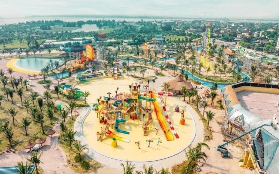 KIOSK BÁN VÉ TỰ ĐỘNG CỦA COMQ TẠI VINWONDERS CỬA HỘI - hình ảnh 1