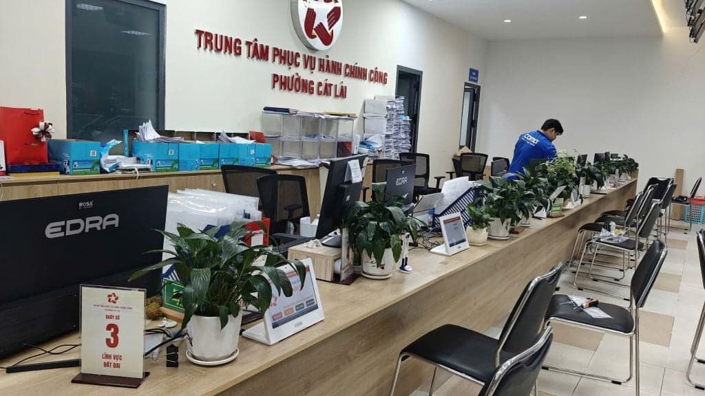 Phường Cát Lái Triển Khai Đầy Đủ Hệ Thống Hành Chính Công Cùng Kiosk ComQ - hình ảnh 2